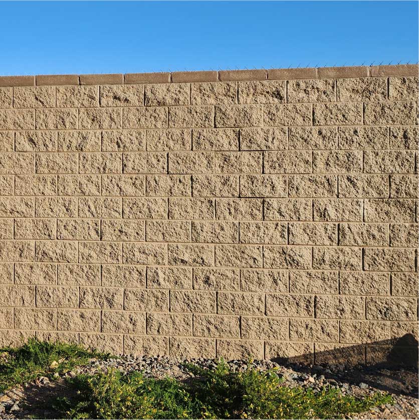 CroppedMasonryPhotos_Sitewall-with-Slump-Block
